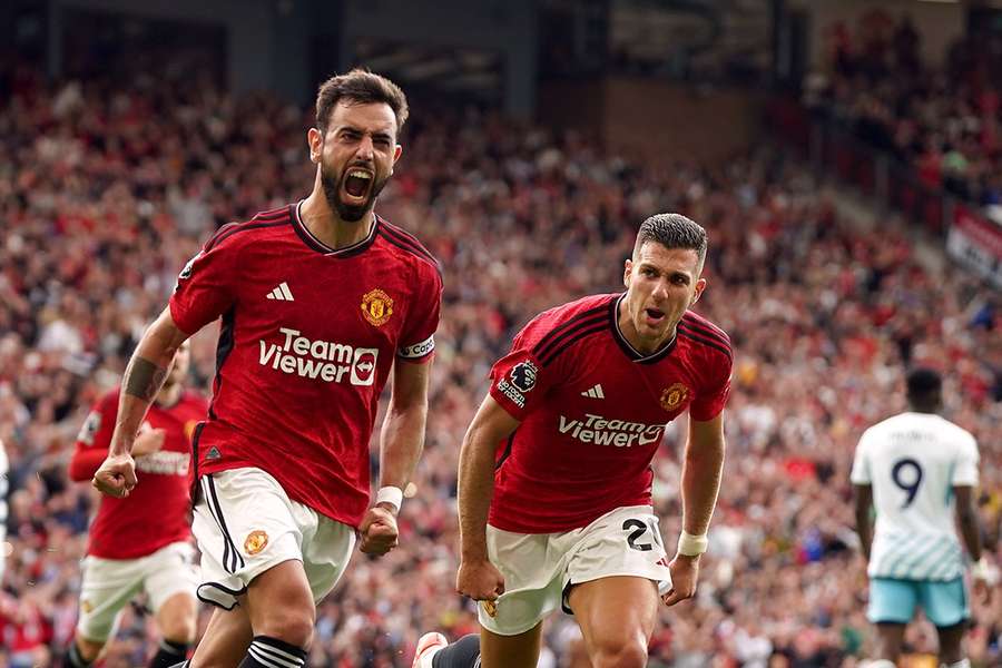 Bruno Fernandes nets Man Utd winner in comeback against Fulham to