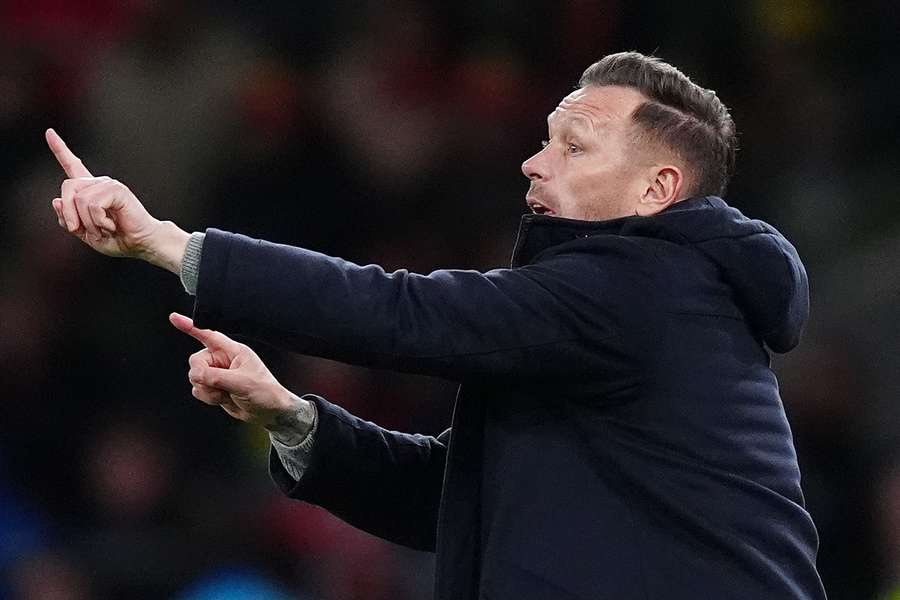 Iwan Roberts says Wales boss Bellamy has 'burned bridges'