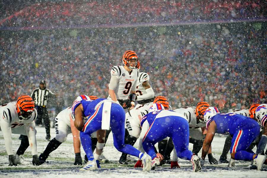 'Joe Cool' delivers as Bengals plow Bills to reach AFC Championship game