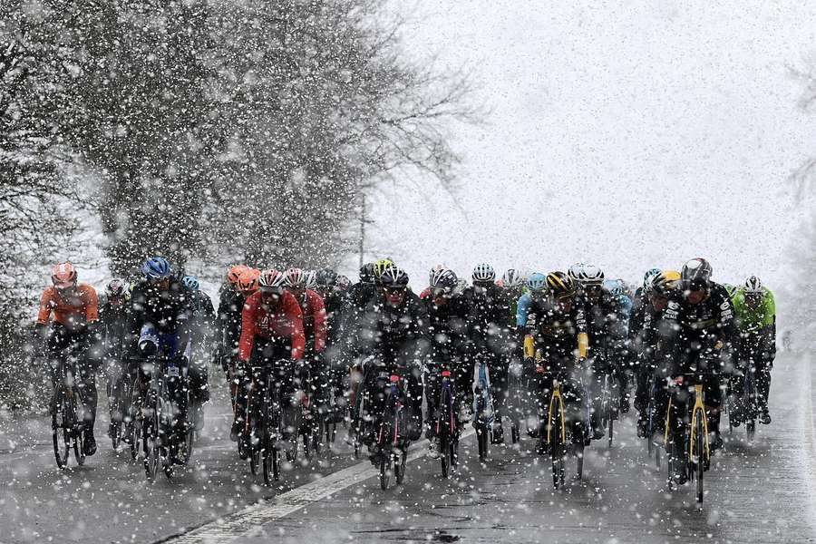Neve intensa impediu fim da primeira etapa