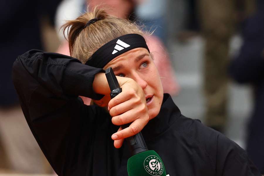 Selvom Muchova kæmpede sig tilbage på imponerende vis, tabte hun i tre sæt til Swiatek i French Open-finalen. 