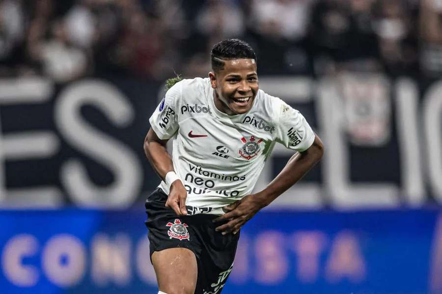 Wesley, extremo brasileiro do Corinthians