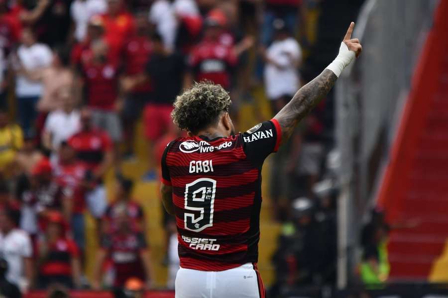 Com 28 gols, Gabi é o maior artilheiro do Flamengo em Libertadores