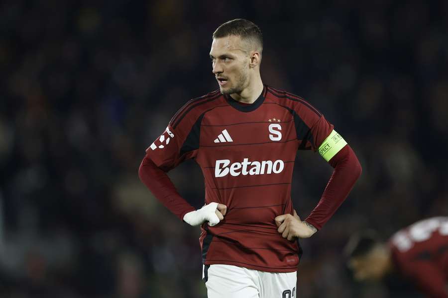 Sparta na čele s Haraslínom sa nevzdáva.