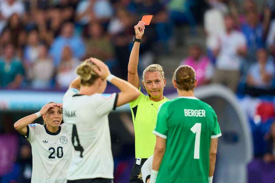 Hendrich holte sich gegen Frankreich eine vermeidbare Rote Karte ab