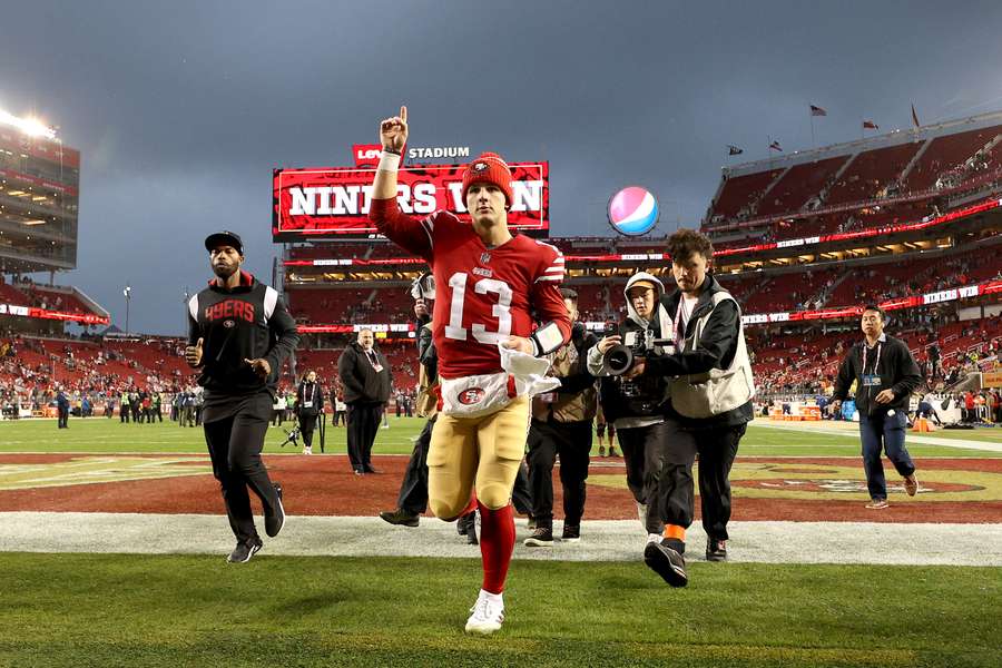 NFL: Purdy führt 49ers zum Sieg - Jaguars mit großem Comeback