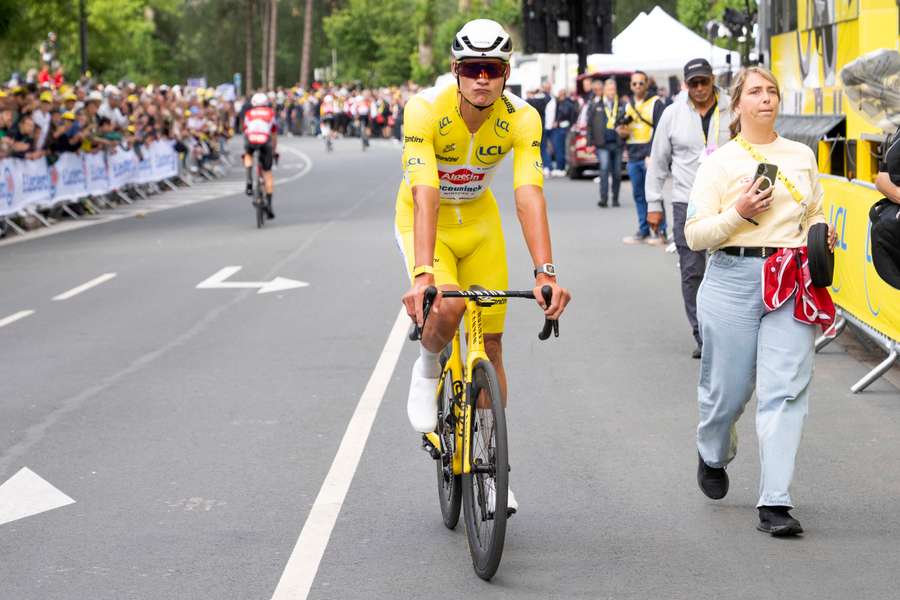 Erst am späten Nachmittag: Van der Poel startet als Letzter ins Zeitfahren