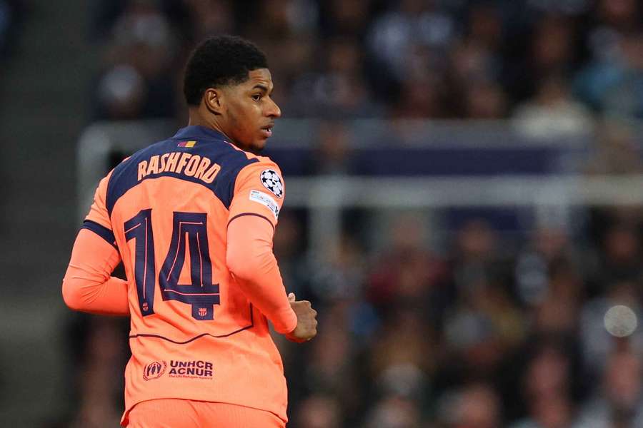 Co je s Rashfordem? Necítil se pohodlně, ale už je fit, prozradil trenér Barcelony Flick