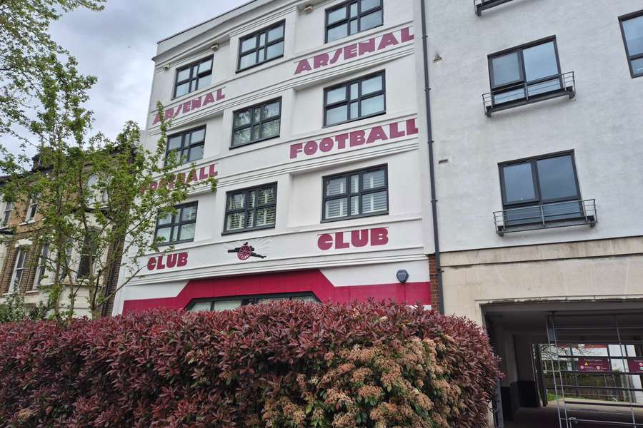 La fachada de la East Stand
