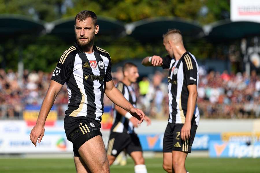 Dynamo musí řešit spoustu problémů uvnitř klubu.