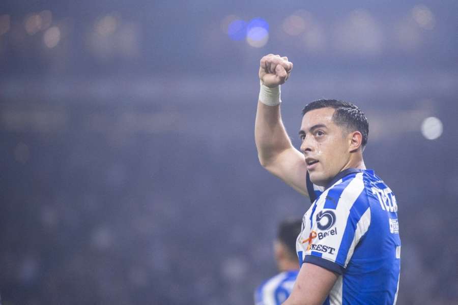 Rogelio Funes Mori: el histórico futbolista de Rayados se marcha a Chile Rogelio Funes Mori: el histórico futbolista de Rayados se marcha a Chile