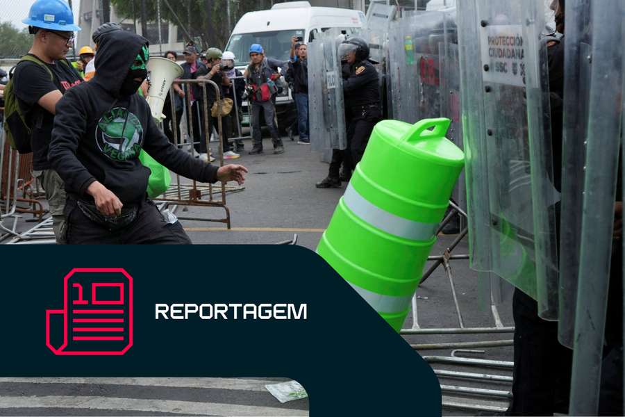 Manifestantes entraram em conflito com polícia mexicana