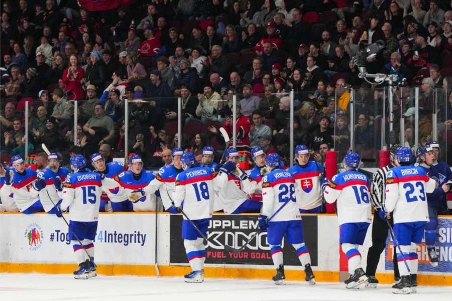 Slovenskí hokejisti do 20 rokov poznajú program nadchádzajúcich MS.