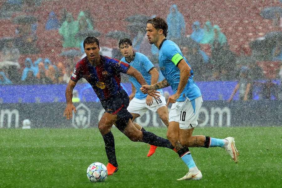 Rodri, durante el partido contra el Feyenoord Rodri, durante el partido contra el Feyenoord