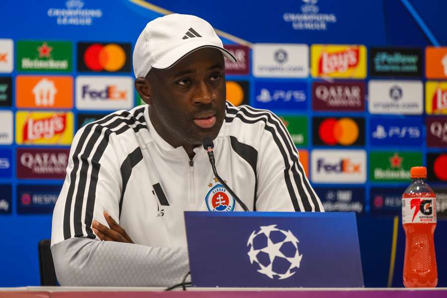 Touré na tlačovej konferencii. Touré na tlačovej konferencii.