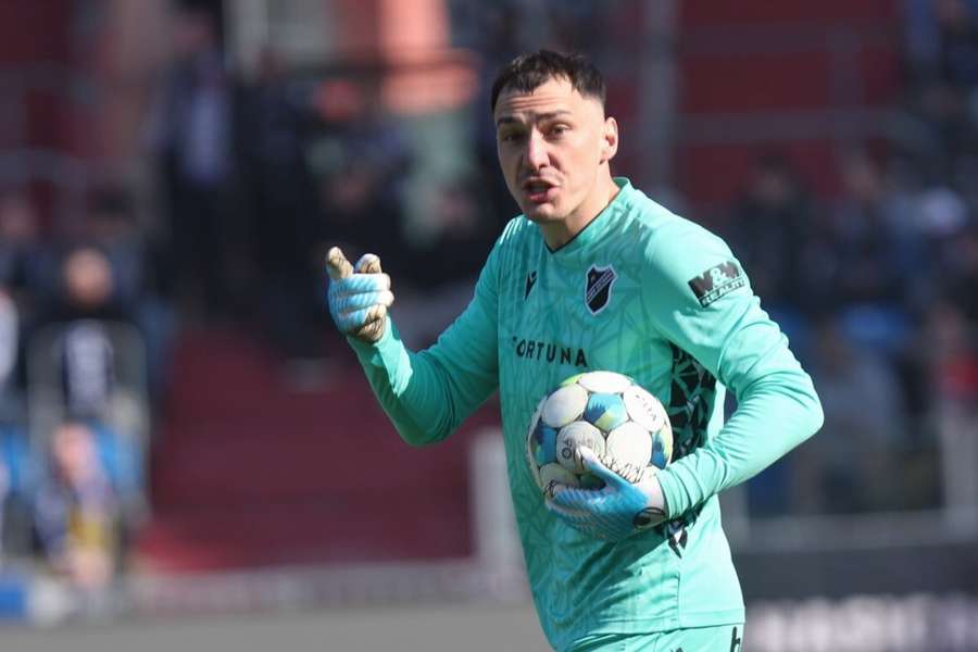 Martin Jedlička zůstává v Baníku Ostrava. Martin Jedlička zůstává v Baníku Ostrava.