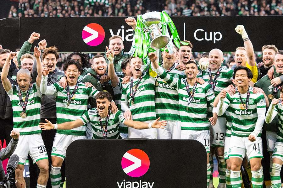 O Celtic derrotou o eterno rival