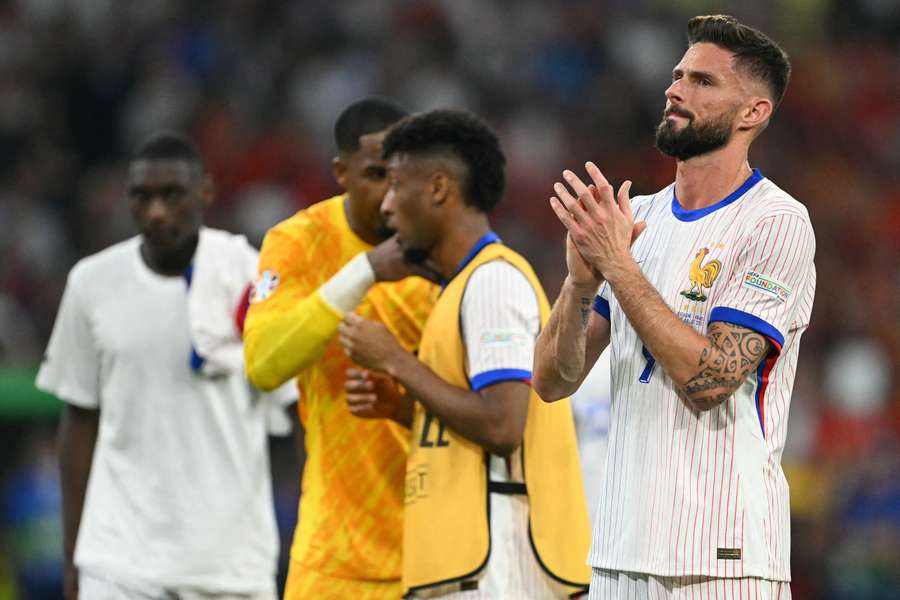 Giroud se v úterý rozloučil s reprezentací.