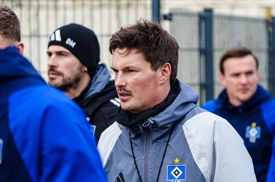 Merlin Polzin está no centro do negócio do futebol no Hamburgo