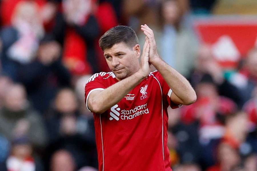 Steven Gerrard, antigo jogador do Liverpool