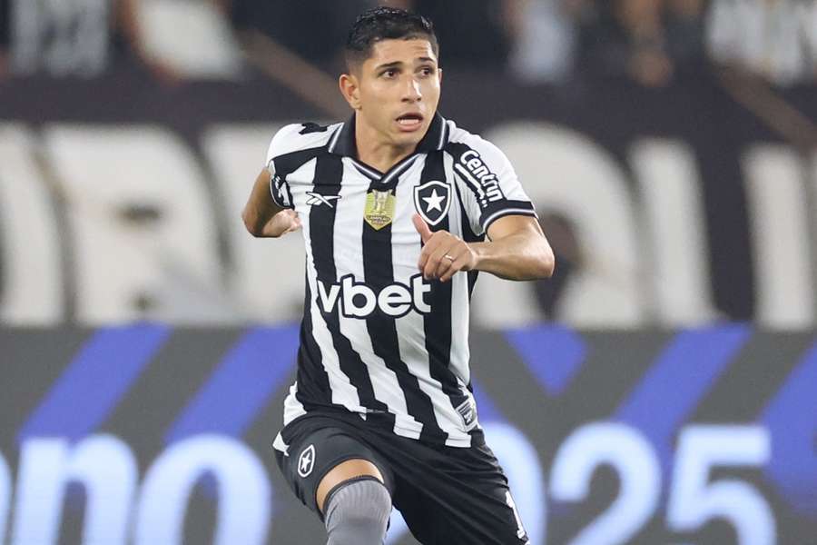 O Botafogo quer se recuperar do empate em casa contra o Vitória