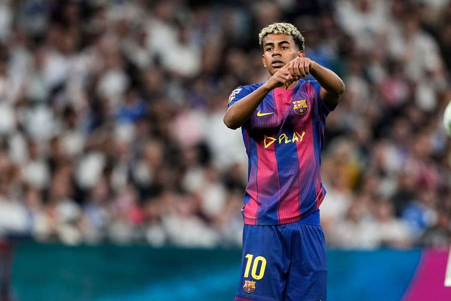 Lamine Yamal no clássico com o Real Madrid