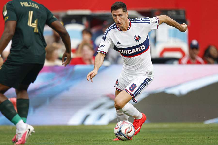 Lewandowski tym razem bez gola, ale Chicago Fire przedłuża zwycięski marsz w MLS Lewandowski tym razem bez gola, ale Chicago Fire przedłuża zwycięski marsz w MLS