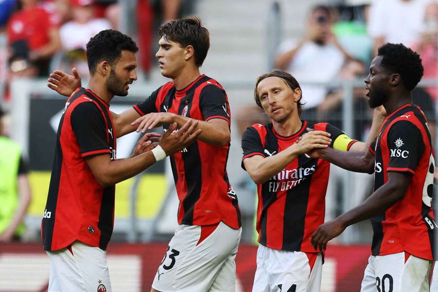 Les Milanais en amical le 15 août. Les Milanais en amical le 15 août.