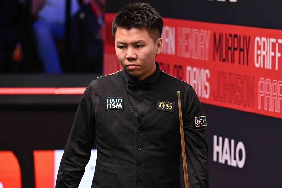 Zhou Yuelong ist der 29. Spieler, der drei oder mehr offizielle Maximum Breaks geschafft hat.