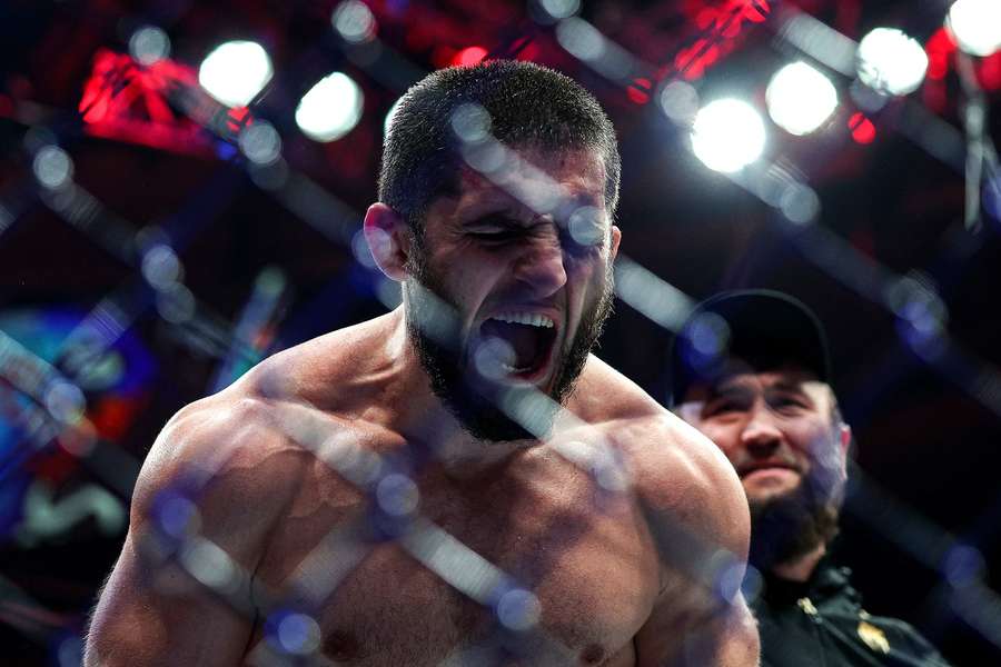 Makhachev está de olho n recorde de Anderson Silva Makhachev está de olho n recorde de Anderson Silva