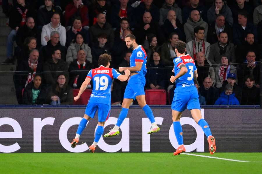 Hancko oslavuje svoj gól.