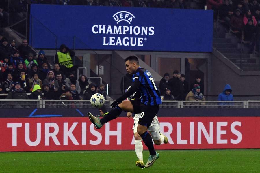 Lautaro Martinez durante la gara di Champions League tra l'Inter e la Real Sociedad