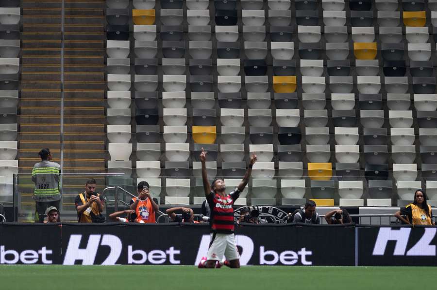 Bruno Henrique fez o gol de empate do Flamengo