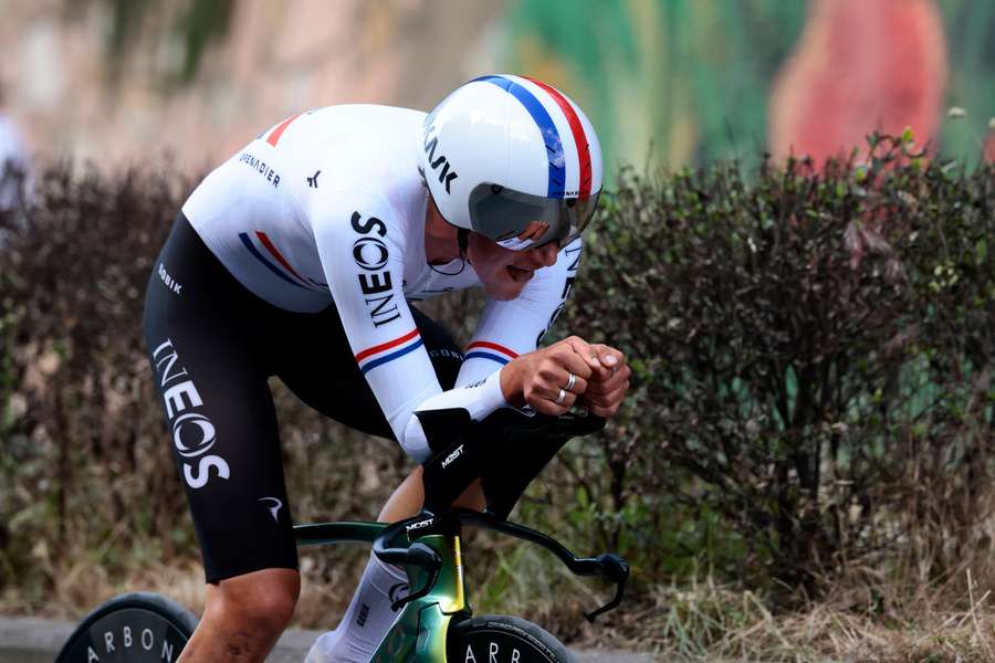 Tarling wygrał jazdę na czas, Roglic liderem Giro d'Italia