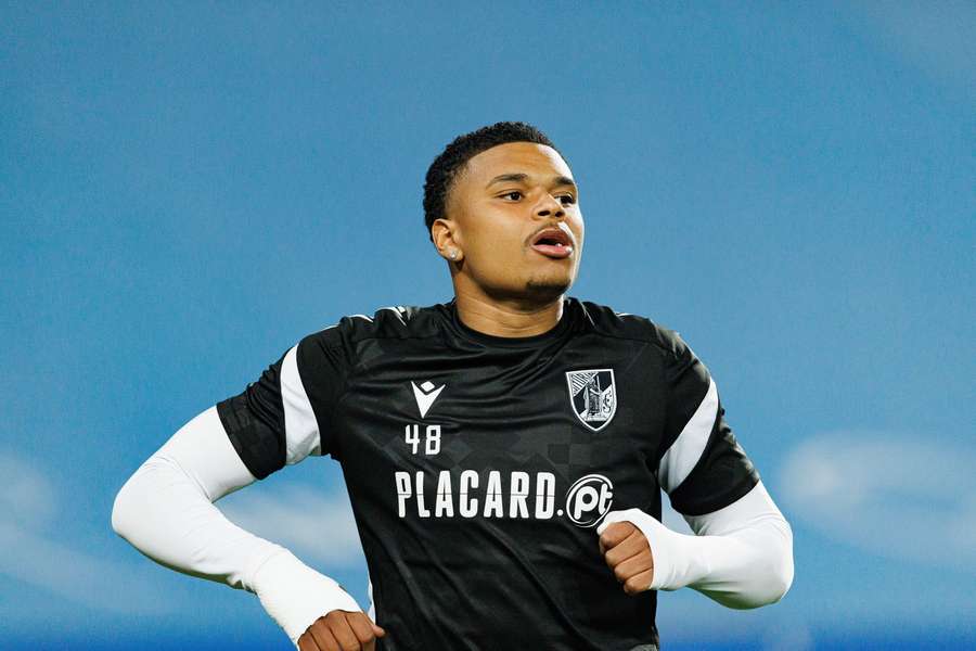 Noah Saviolo rende 11,5 milhões de euros ao Vitória SC