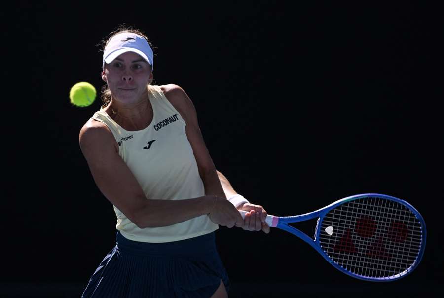 Tenis Flash: Ciężkie zadanie Linette w Dosze, Świątek pozna swoją rywalkę