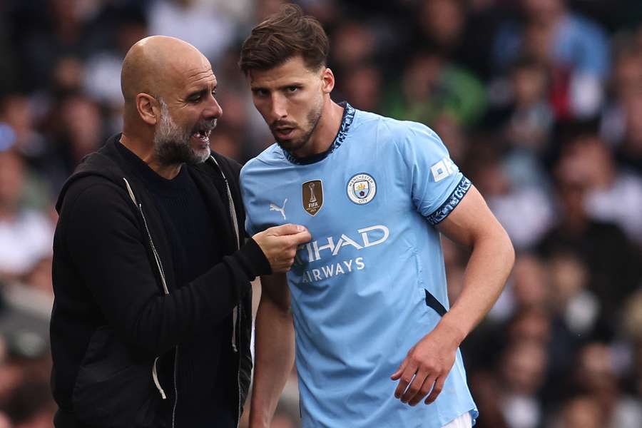Pep Guardiola et Ruben Dias vont tenter de relancer un groupe.