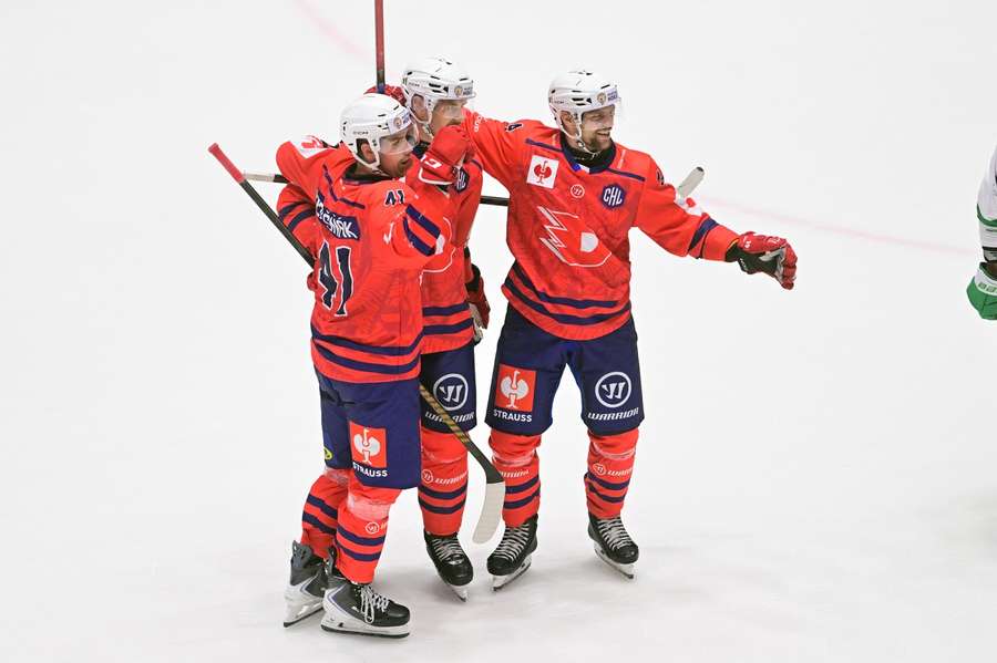 Pardubice vyhrály na ledě Bordeaux 5:2. Pardubice vyhrály na ledě Bordeaux 5:2.
