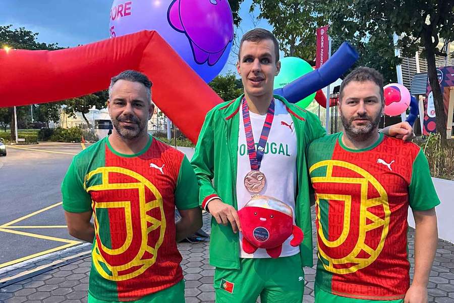 Marco Meneses foi medalhado
