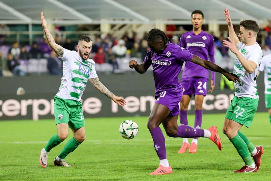 Moise Kean of Fiorentina battles for the ball