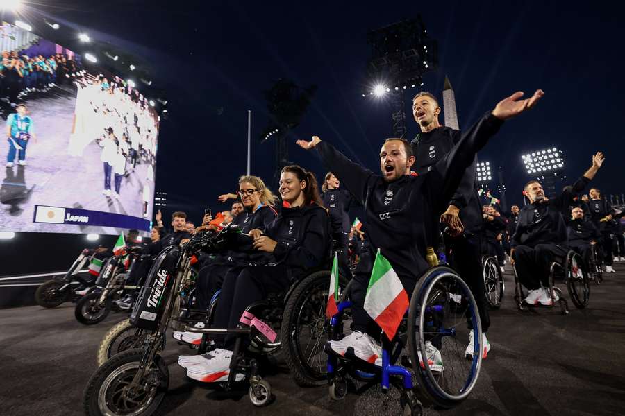 La delegazione azzurra durante la cerimonia