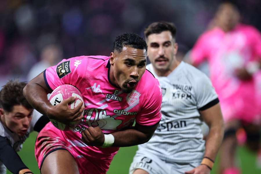 Noah Nene prolonge au Stade français jusqu'en 2031 Noah Nene prolonge au Stade français jusqu'en 2031