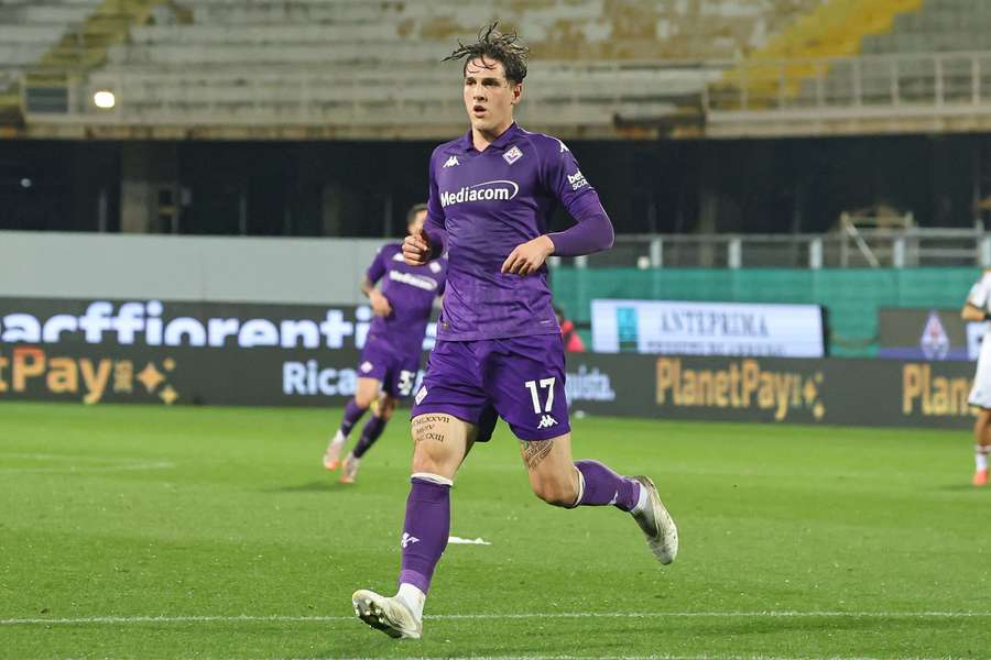 Zaniolo con la maglia della Fiorentina