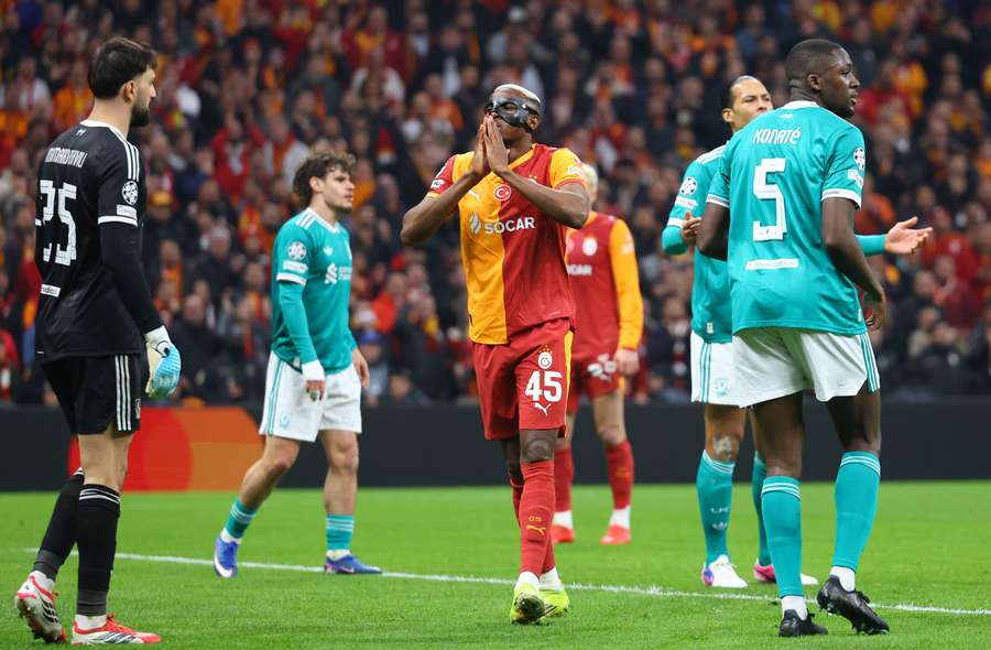 Osimhen si rammarica