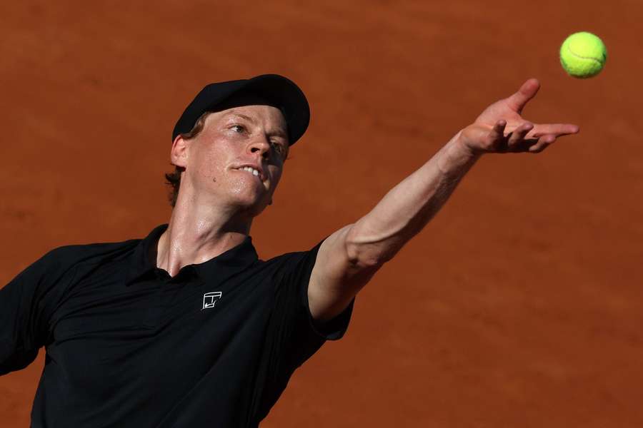 Jannik Sinner knocked out Jesper de Jong at the Italian Open