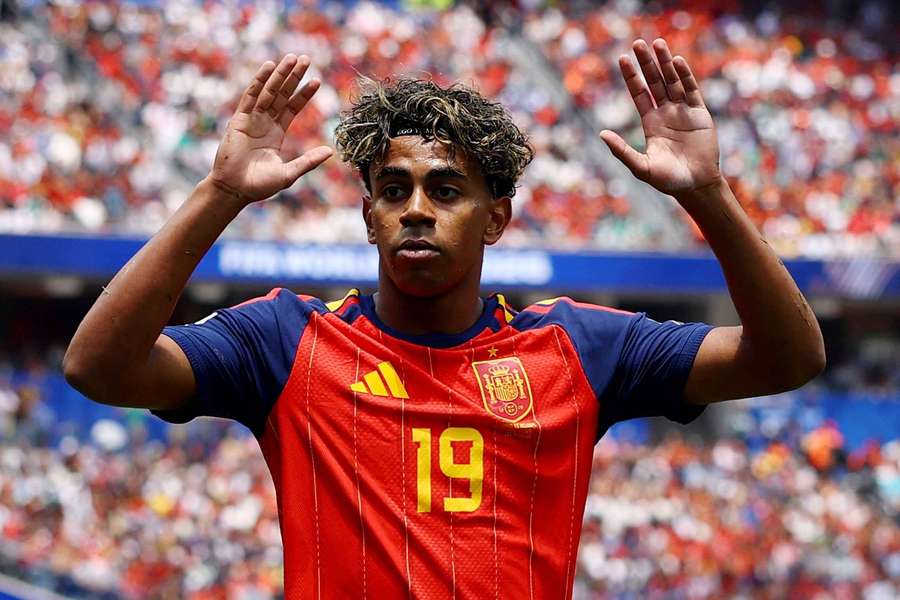 Lamine Yamal ainda não brilhou como esperado nesta Copa do Mundo Lamine Yamal ainda não brilhou como esperado nesta Copa do Mundo