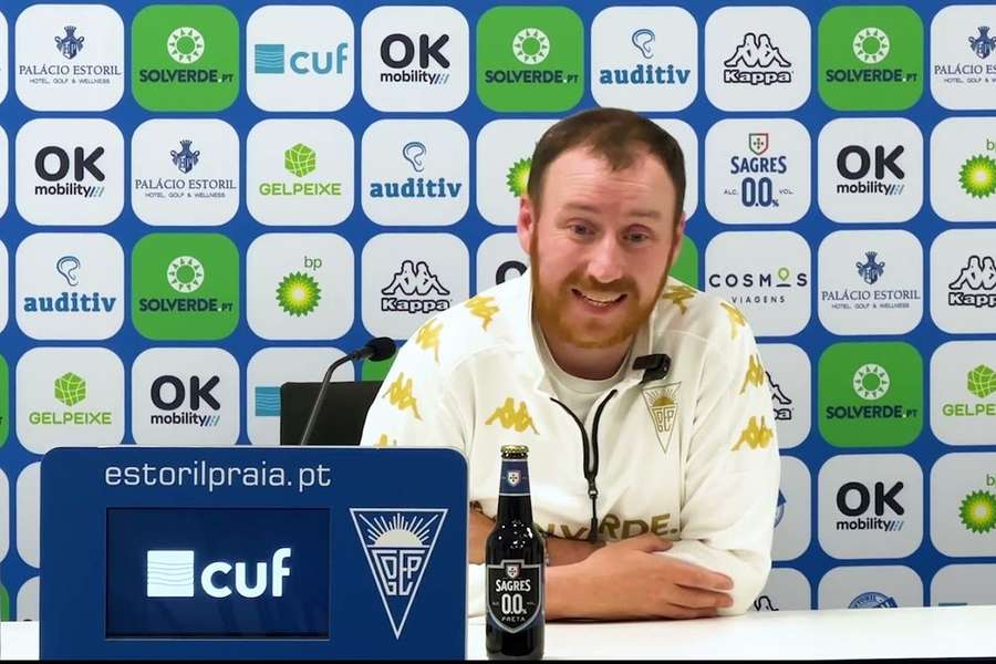 Ian Cathro, treinador do Estoril