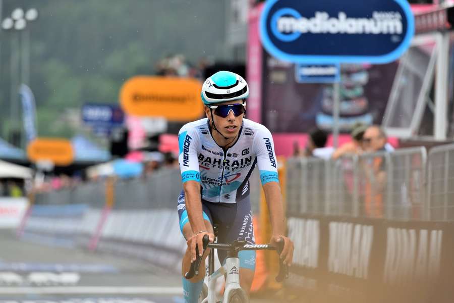 Ciclismo: Afonso Eulálio sobe ao 16.º lugar na geral do AlUla Tour