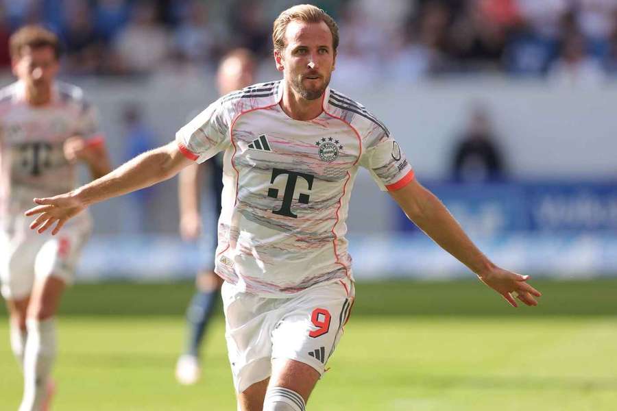 Kompany reveals he is impressed with Kane but not by his goals: Not everyone can do that!