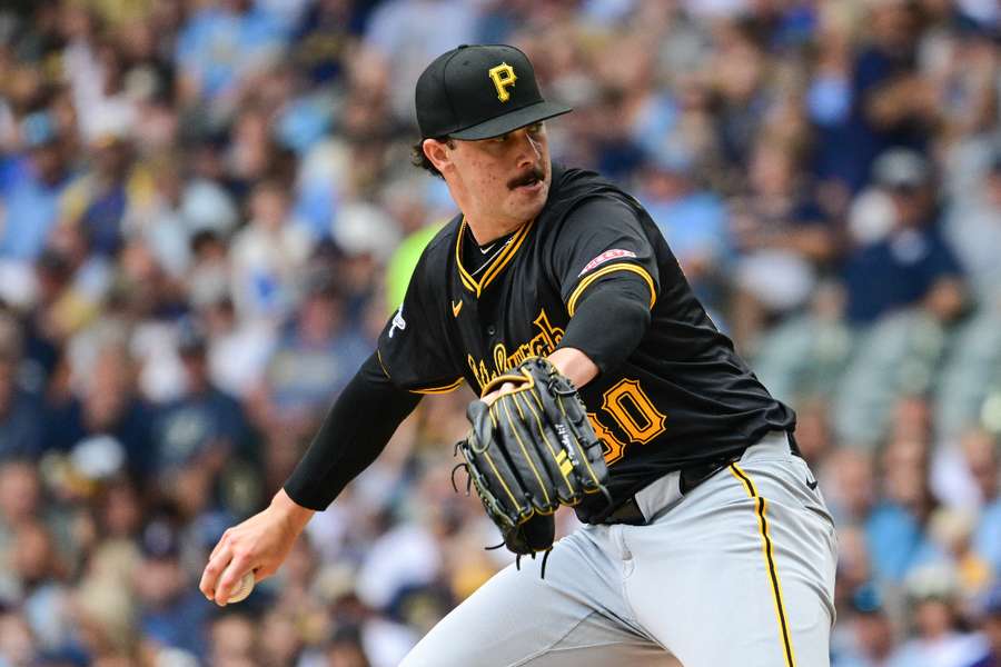 Pittsburgh Pirates starting pitcher Paul Skenes (30) pitches in the first inning against the Milwaukee Brewers